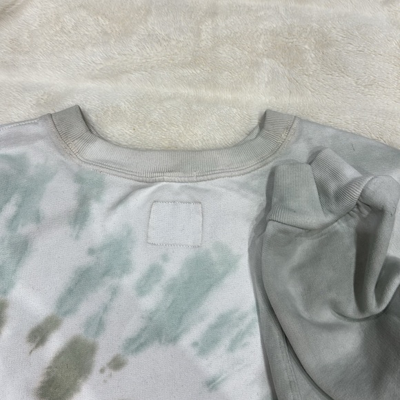 A&F Tie-Dye Sweatshirt - Picture 4 of 5